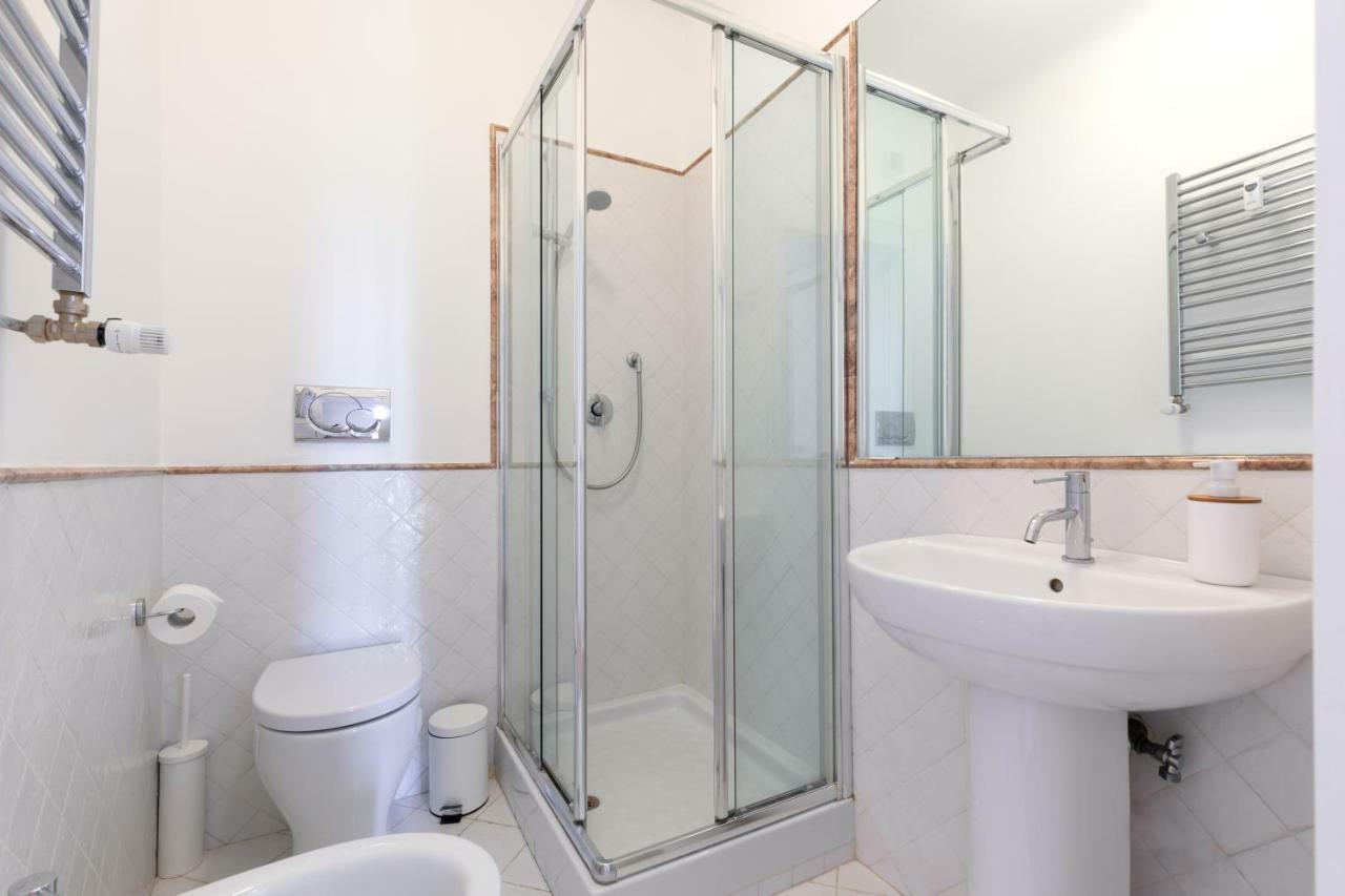 Ferienwohnung Presidential Penthouse Navona Rom Exterior foto
